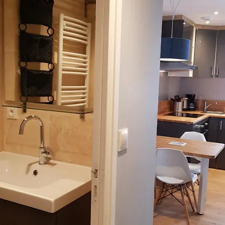Studio 24m² Avec Balcon Sud, Pied Des Pistes, Cuisine Equipee, Smart Tv Et Casier A Ski - Fr-1-545-7 Val Thorens