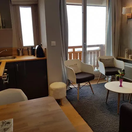 Studio 24m² Avec Balcon Sud, Pied Des Pistes, Cuisine Equipee, Smart Tv Et Casier A Ski - Fr-1-545-7 Val Thorens